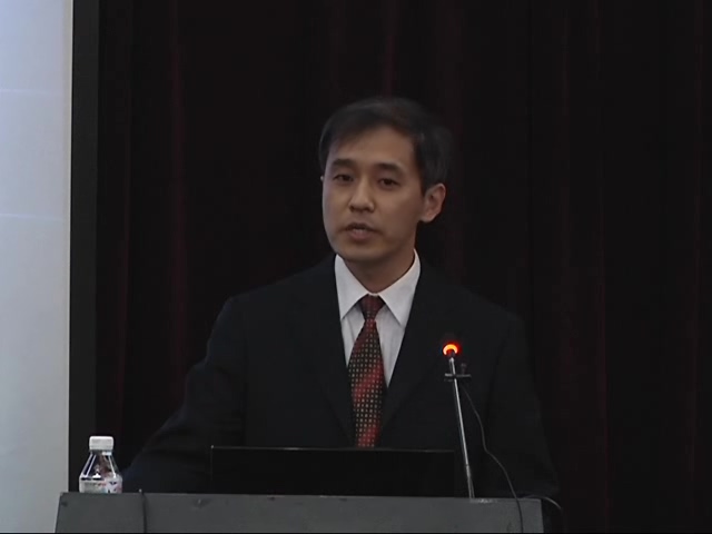 20110420_精品课竞赛_领导干部创新思维的培养_周英东.wmv_20181113_104849.940.jpg